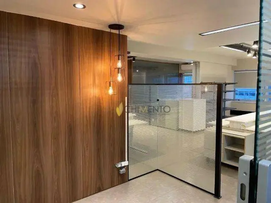 Foto 1 de Sala Comercial para alugar, 218m² em Centro, São Paulo