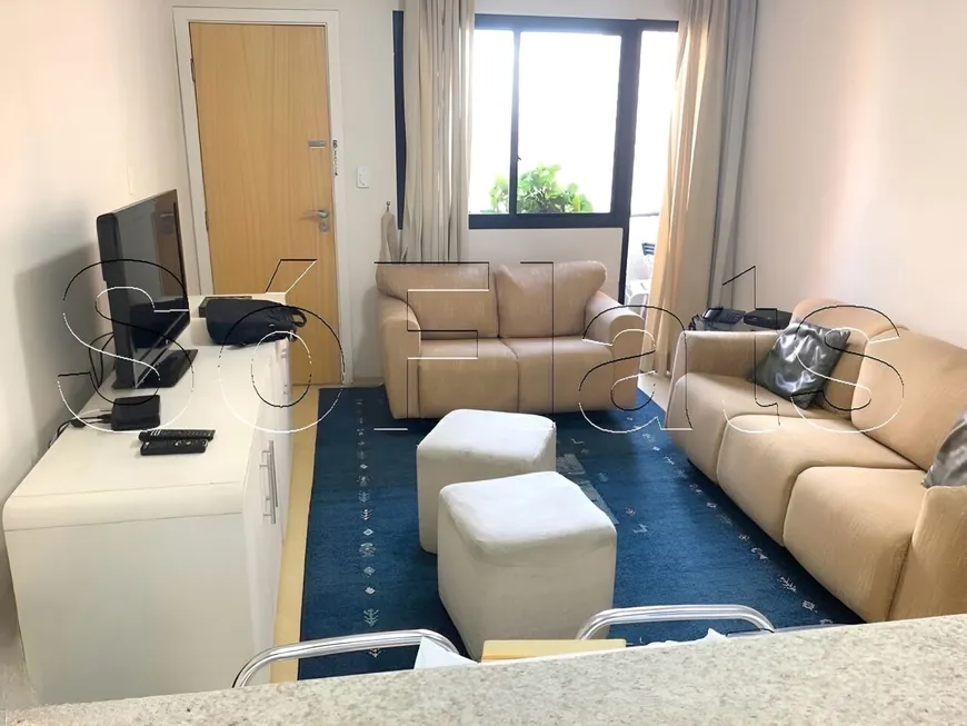 Foto 1 de Apartamento com 1 Quarto à venda, 65m² em Alphaville Comercial, Barueri