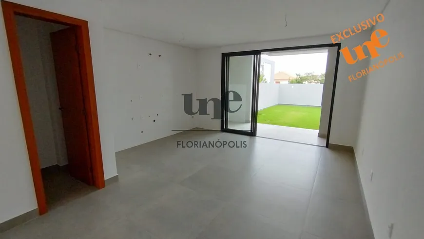 Foto 1 de Casa com 3 Quartos à venda, 129m² em Campeche, Florianópolis