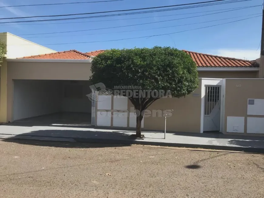 Foto 1 de Casa com 3 Quartos à venda, 102m² em Jardim Presidente, Araçatuba