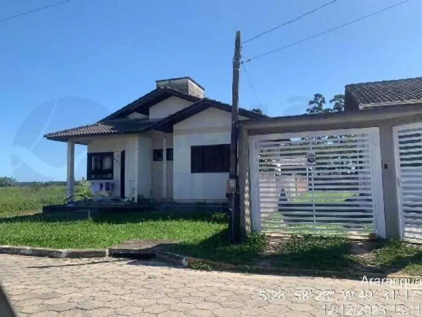 Foto 1 de Casa com 1 Quarto à venda, 69m² em Polícia Rodoviária, Araranguá