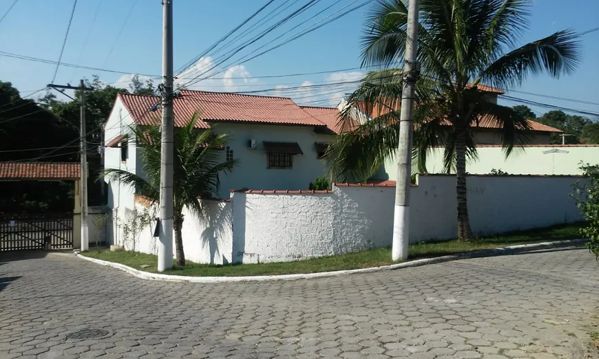 Foto 1 de Casa com 3 Quartos à venda, 200m² em Monjolos, São Gonçalo