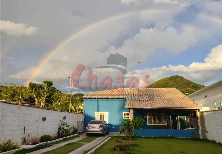 Foto 1 de Casa com 2 Quartos à venda, 118m² em Martim de Sa, Caraguatatuba