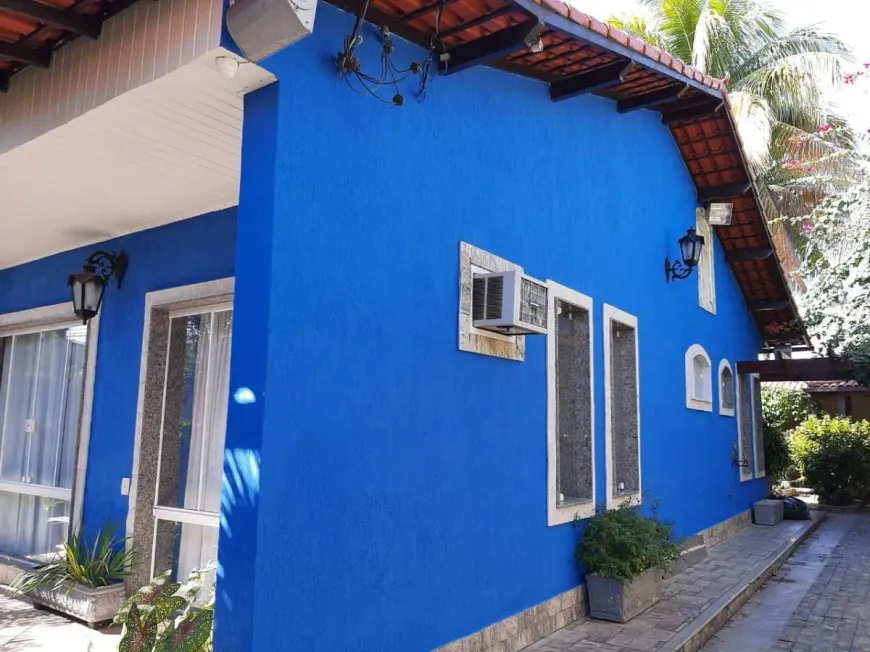 Foto 1 de Casa com 3 Quartos à venda, 250m² em Moqueta, Nova Iguaçu