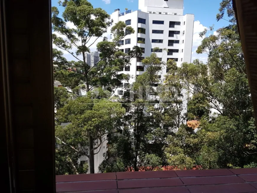 Foto 1 de Apartamento com 3 Quartos à venda, 165m² em Real Parque, São Paulo