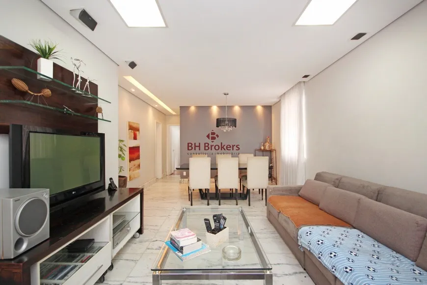 Foto 1 de Apartamento com 4 Quartos à venda, 147m² em Santo Antônio, Belo Horizonte