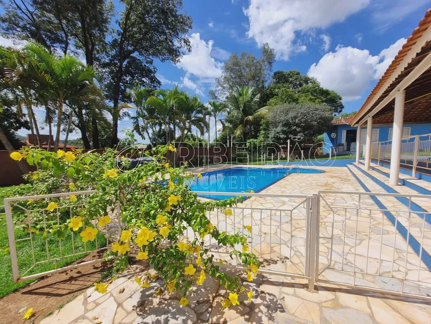 Foto 1 de Casa com 4 Quartos para alugar, 372m² em Jardim Nova Aliança Sul, Ribeirão Preto