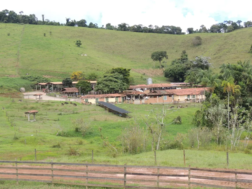 Foto 1 de Fazenda/Sítio com 7 Quartos à venda, 940000m² em Zona Rural, Duas Barras