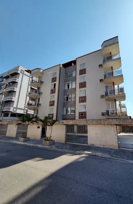 Foto 1 de Cobertura com 4 Quartos à venda, 121m² em Braga, Cabo Frio