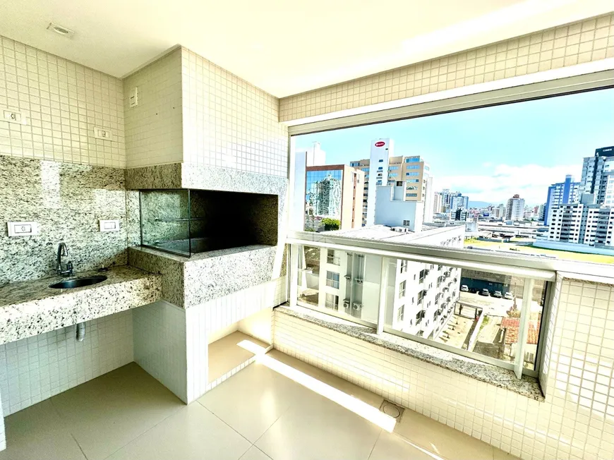 Foto 1 de Apartamento com 3 Quartos à venda, 120m² em Estreito, Florianópolis