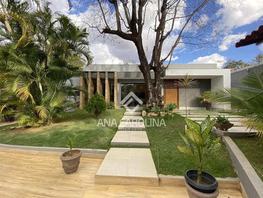 Foto 1 de Casa com 3 Quartos à venda, 616m² em Jaragua, Montes Claros