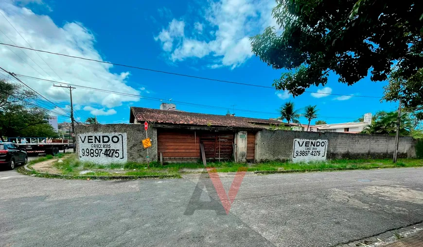Foto 1 de Casa com 4 Quartos à venda, 376m² em Apipucos, Recife