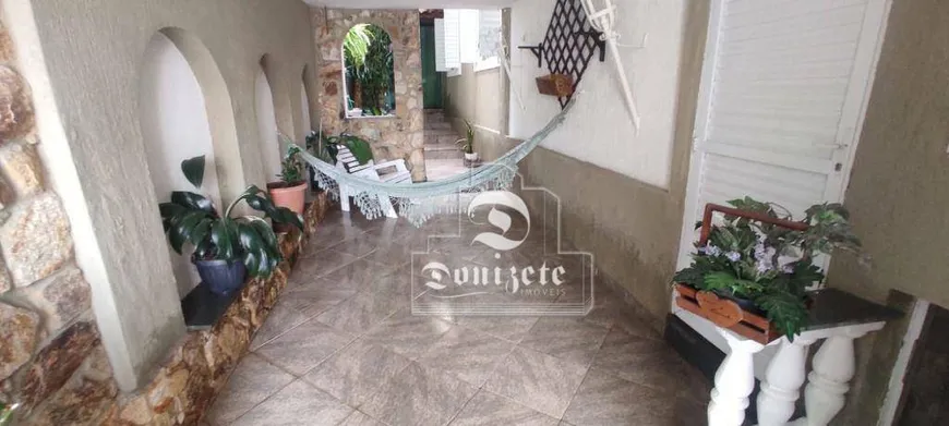 Foto 1 de Sobrado com 3 Quartos à venda, 143m² em Vila Floresta, Santo André