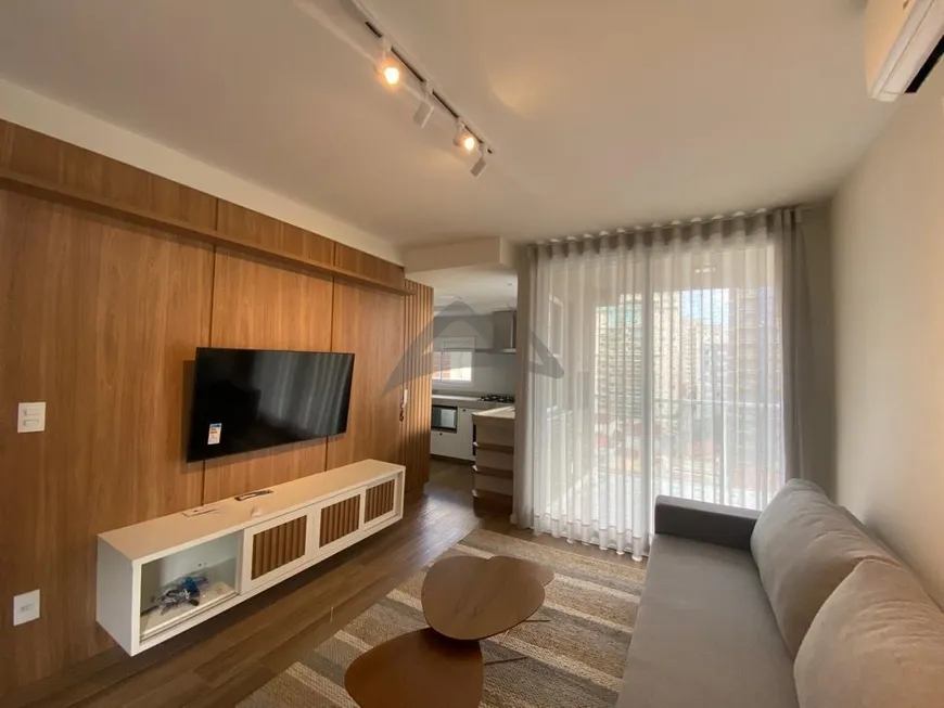 Foto 1 de Apartamento com 1 Quarto para alugar, 57m² em Cambuí, Campinas