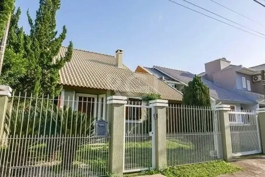 Foto 1 de Casa com 3 Quartos à venda, 155m² em Hípica, Porto Alegre