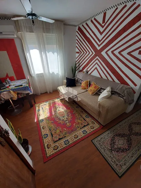 Foto 1 de Apartamento com 2 Quartos à venda, 50m² em Menino Deus, Porto Alegre