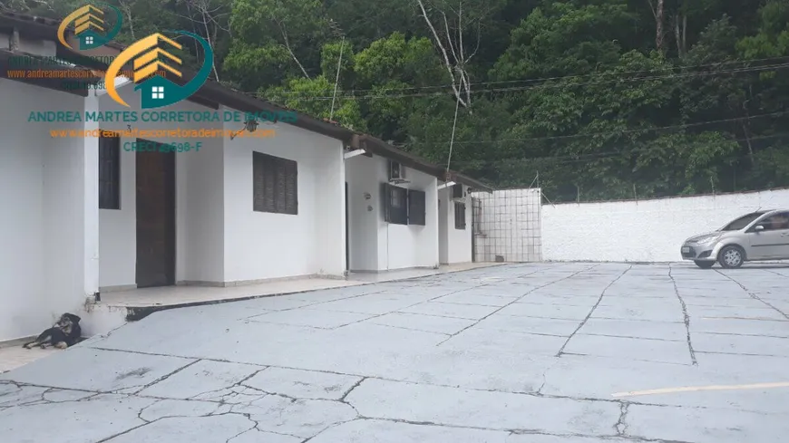 Foto 1 de Casa de Condomínio com 2 Quartos à venda, 50m² em Cidade Jardim, Caraguatatuba