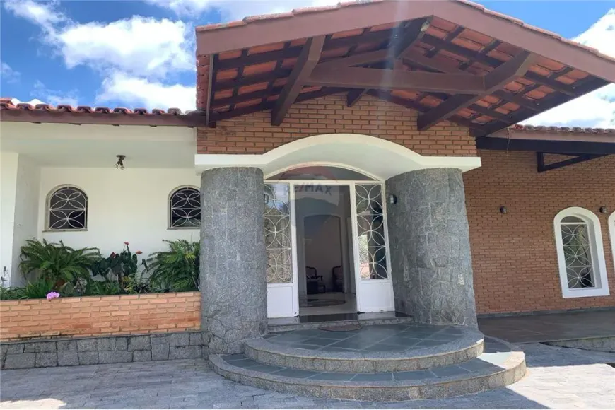 Foto 1 de Casa com 6 Quartos para alugar, 680m² em Lagos De Santa Helena, Bragança Paulista