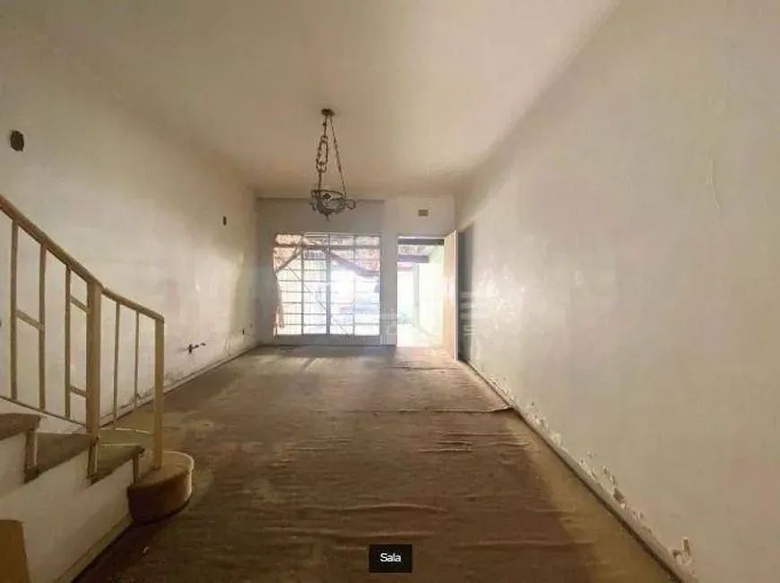 Foto 1 de Sobrado com 2 Quartos à venda, 152m² em Campestre, Santo André