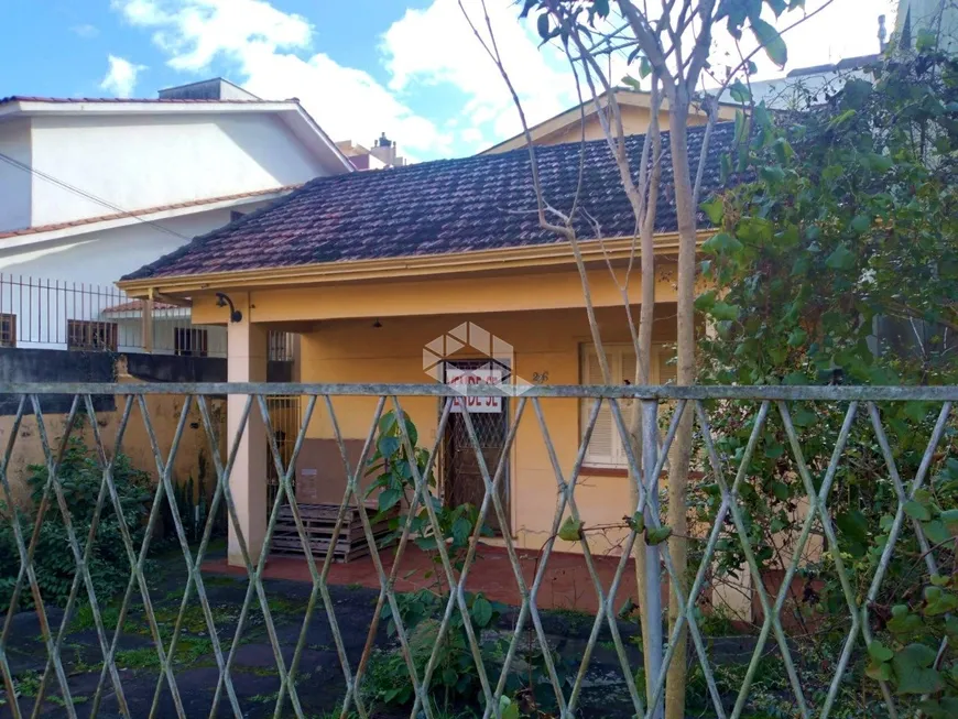 Foto 1 de Casa com 3 Quartos à venda, 89m² em Jardim Botânico, Porto Alegre