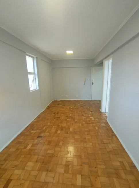 Foto 1 de Kitnet com 1 Quarto para alugar, 30m² em Caxingui, São Paulo