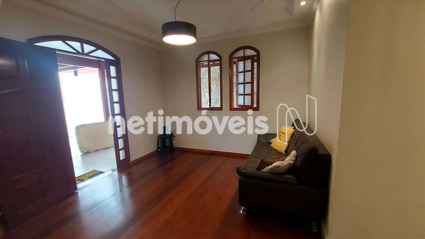 Foto 1 de Casa com 3 Quartos à venda, 140m² em Copacabana, Belo Horizonte