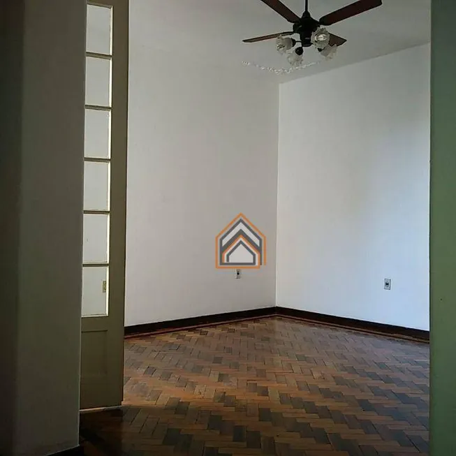 Foto 1 de Apartamento com 2 Quartos à venda, 131m² em Centro, Porto Alegre