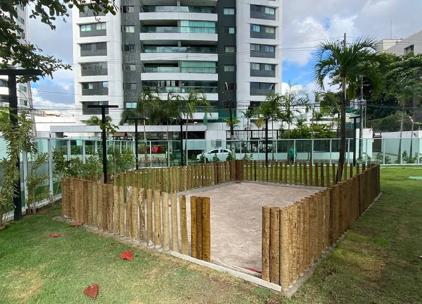 Foto 1 de Apartamento com 3 Quartos à venda, 90m² em Madalena, Recife