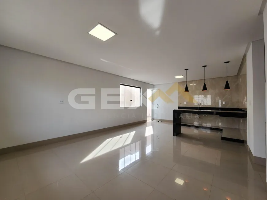 Foto 1 de Apartamento com 3 Quartos à venda, 138m² em Jardim Alterosa, Divinópolis