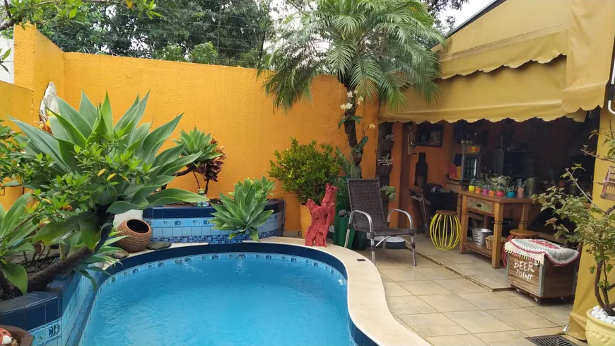 Foto 1 de Casa de Condomínio com 3 Quartos à venda, 180m² em Tamboré, Santana de Parnaíba