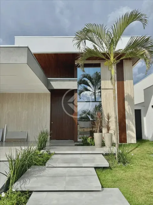 Foto 1 de Casa de Condomínio com 3 Quartos à venda, 205m² em Passagem da Conceição, Várzea Grande