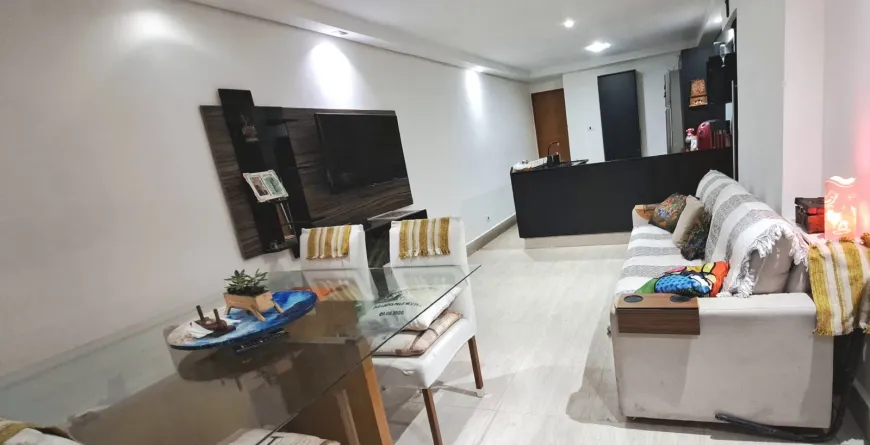 Foto 1 de Casa com 1 Quarto à venda, 125m² em Jardim Cristiane, Santo André