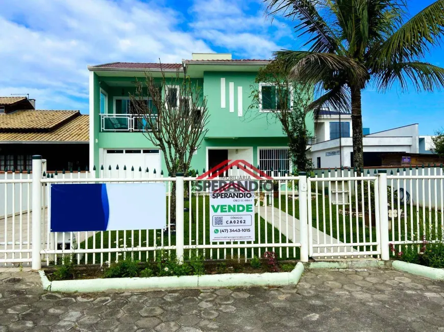 Foto 1 de Sobrado com 3 Quartos à venda, 188m² em Itapema do Sai, Itapoá