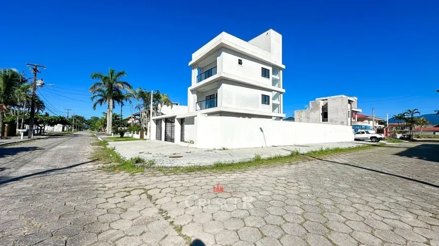 Foto 1 de Sobrado com 3 Quartos à venda, 196m² em Riviera, Matinhos