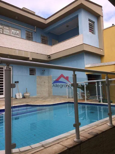 Foto 1 de Casa com 3 Quartos à venda, 350m² em Vila Ré, São Paulo