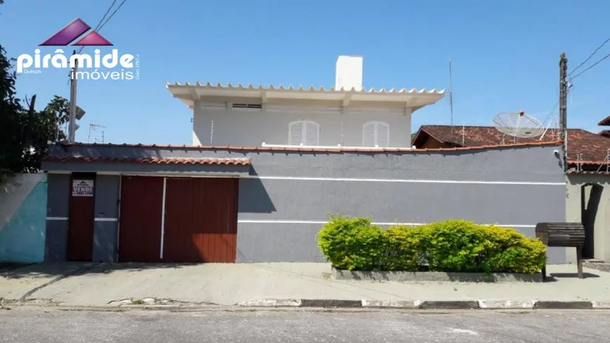 Foto 1 de Casa com 4 Quartos à venda, 240m² em Indaiá, Caraguatatuba