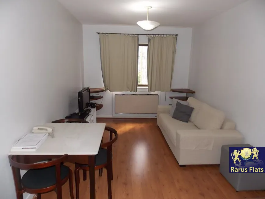 Foto 1 de Flat com 1 Quarto para alugar, 40m² em Jardim Europa, São Paulo