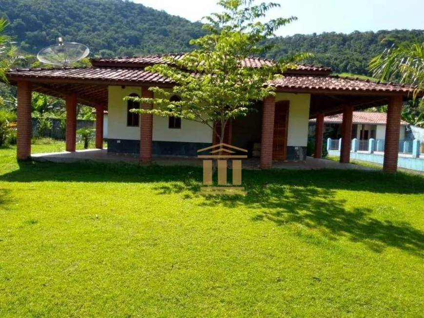 Foto 1 de Fazenda/Sítio com 3 Quartos à venda, 2818m² em Sao Benedito, Monteiro Lobato