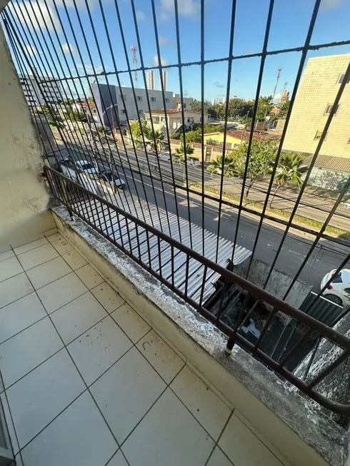 Foto 1 de Apartamento com 2 Quartos à venda, 65m² em Cordeiro, Recife