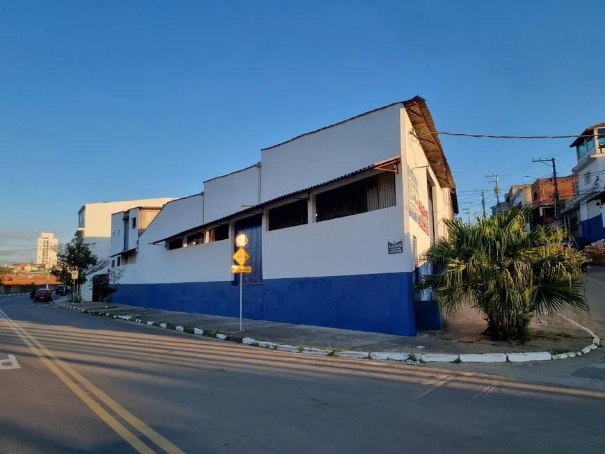 Foto 1 de Galpão/Depósito/Armazém para alugar, 650m² em Vila Nova Bonsucesso, Guarulhos