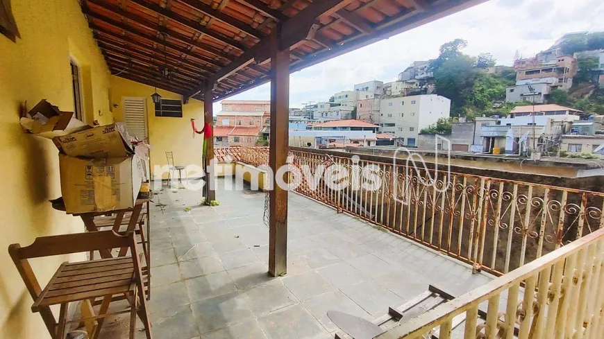 Foto 1 de Casa com 5 Quartos à venda, 433m² em Jardim Alvorada, Belo Horizonte
