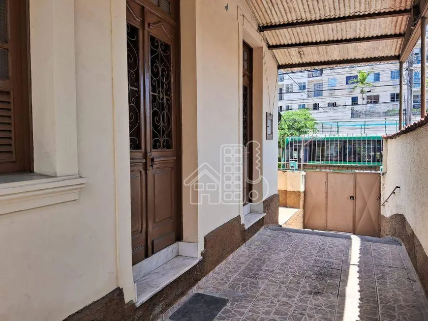 Foto 1 de Casa com 3 Quartos à venda, 250m² em Barreto, Niterói