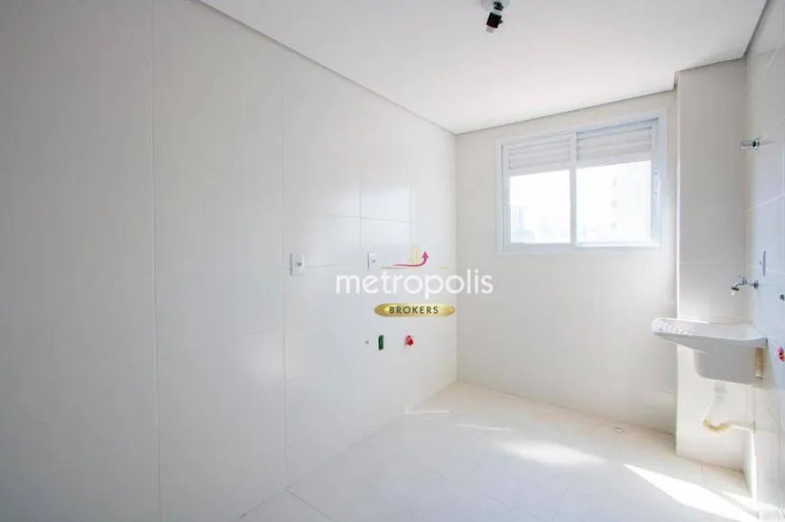 Foto 1 de Apartamento com 2 Quartos à venda, 53m² em Vila Scarpelli, Santo André