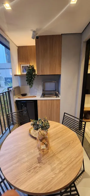 Foto 1 de Apartamento com 2 Quartos à venda, 50m² em Santo Amaro, São Paulo