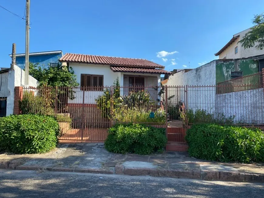 Foto 1 de Casa com 2 Quartos à venda, 70m² em Passo das Pedras, Porto Alegre