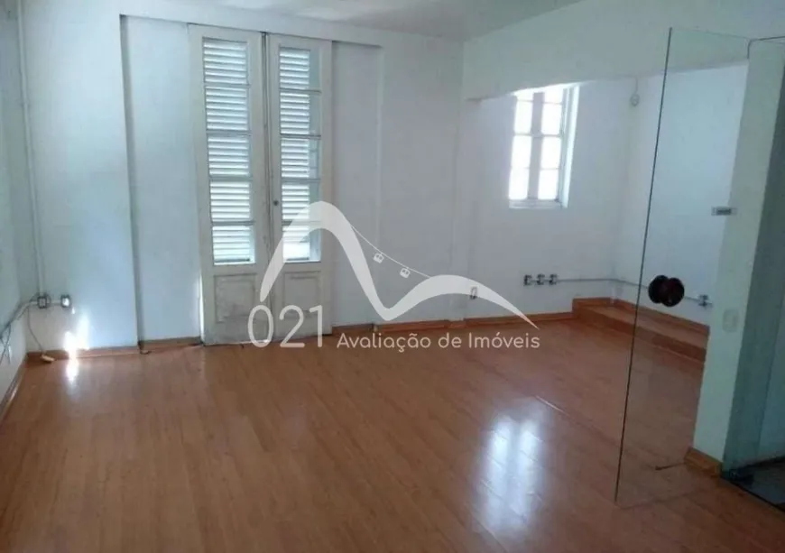 Foto 1 de Casa com 4 Quartos à venda, 200m² em Jardim Botânico, Rio de Janeiro