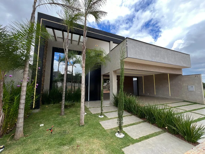 Foto 1 de Casa de Condomínio com 4 Quartos à venda, 255m² em Ponte Alta Norte, Brasília