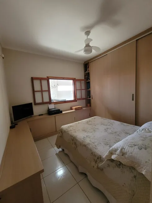 Foto 1 de Casa com 2 Quartos à venda, 60m² em Jardim das Indústrias, São José dos Campos