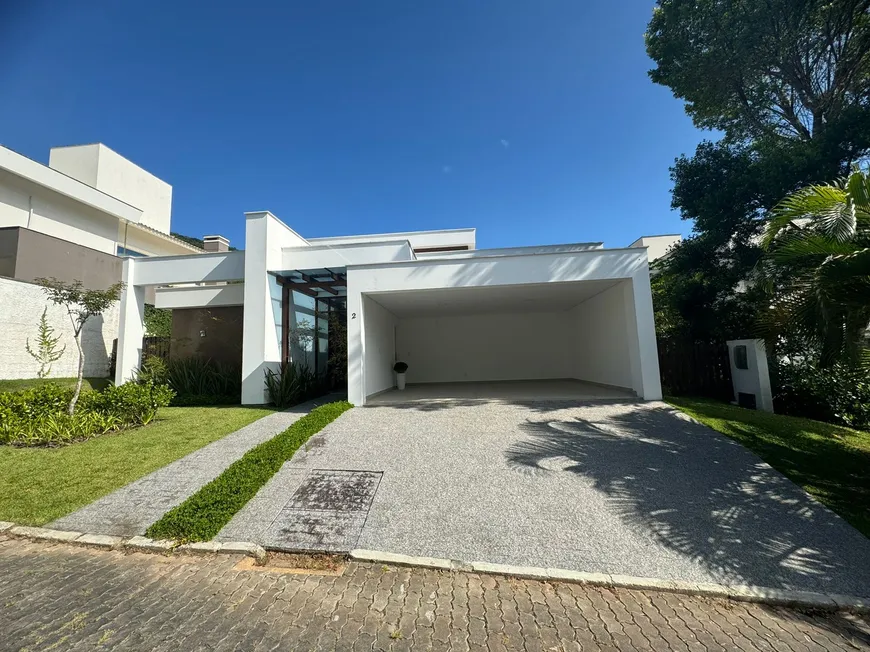 Foto 1 de Casa de Condomínio com 3 Quartos à venda, 235m² em Santo Antônio de Lisboa, Florianópolis
