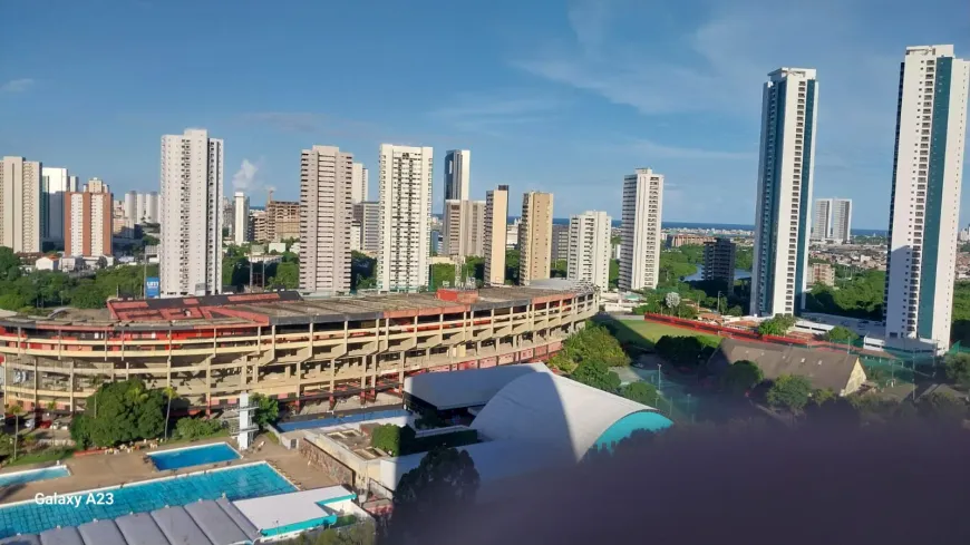 Foto 1 de Apartamento com 3 Quartos à venda, 67m² em Ilha do Leite, Recife